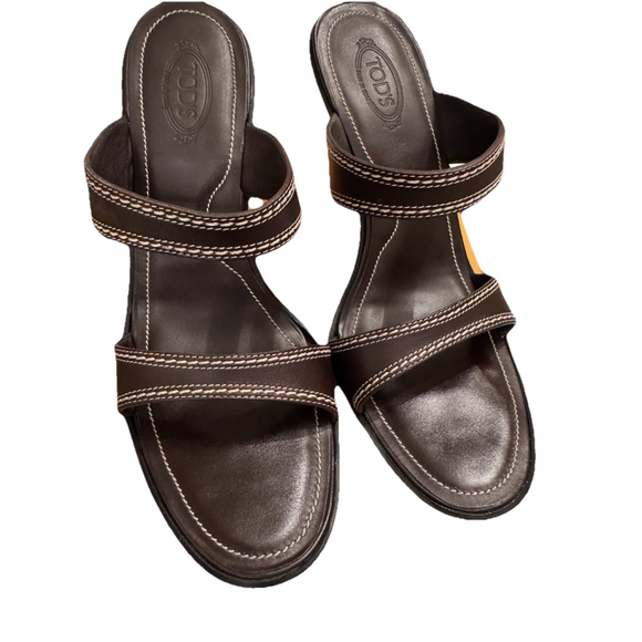 Tod's Pellame Brushed Sandals MRSP in box $975 - Picture 2 of 10